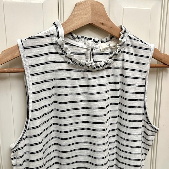 Anthro t.la Ruffled Mock Neck White & Black Striped Tank Top Size S - Picture 4 of 10